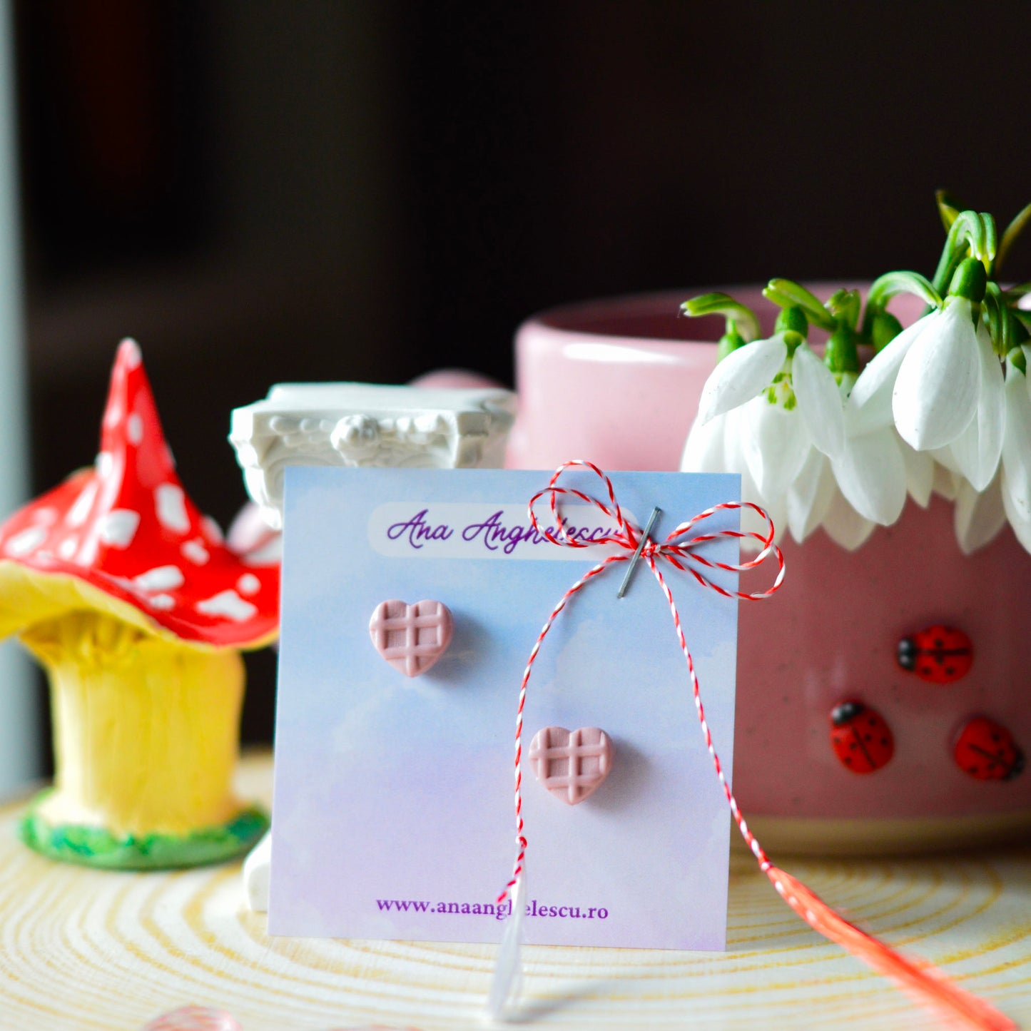 Cercei stud inimă roz