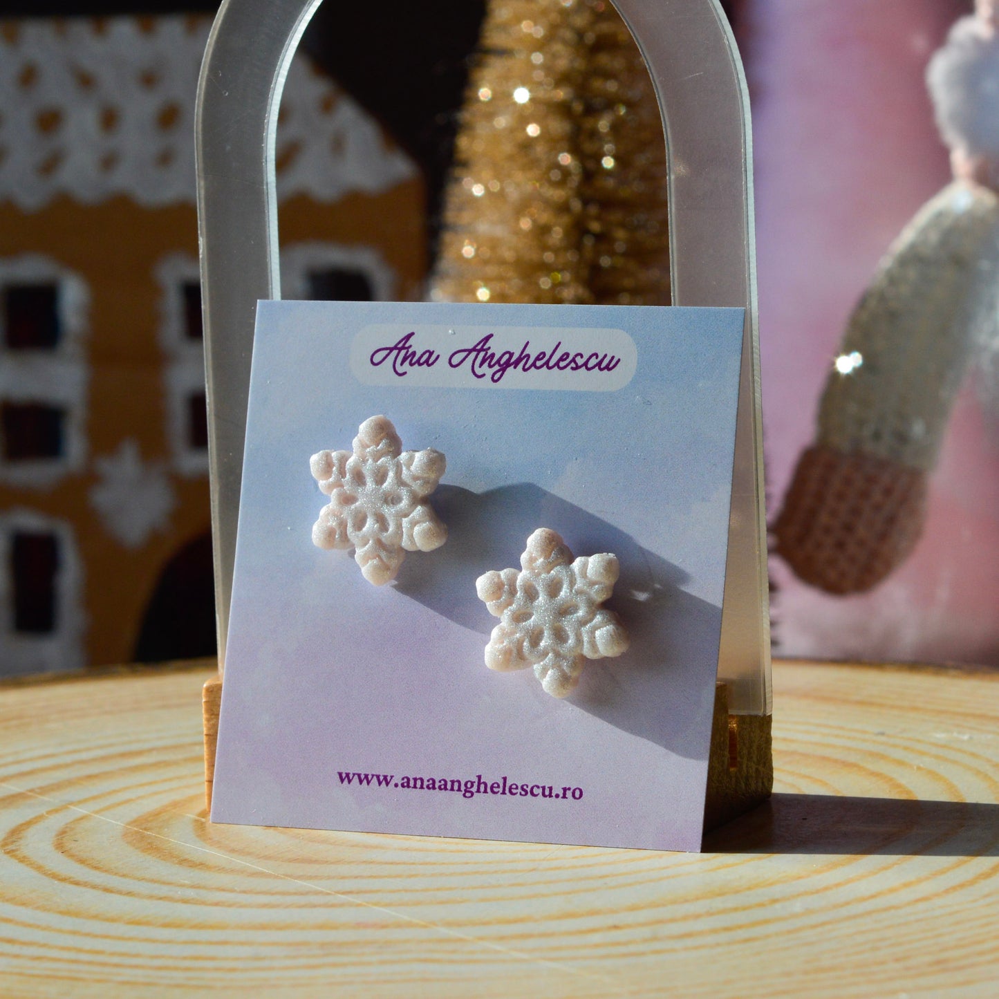 Cercei stud fulg lila pastelat perlat