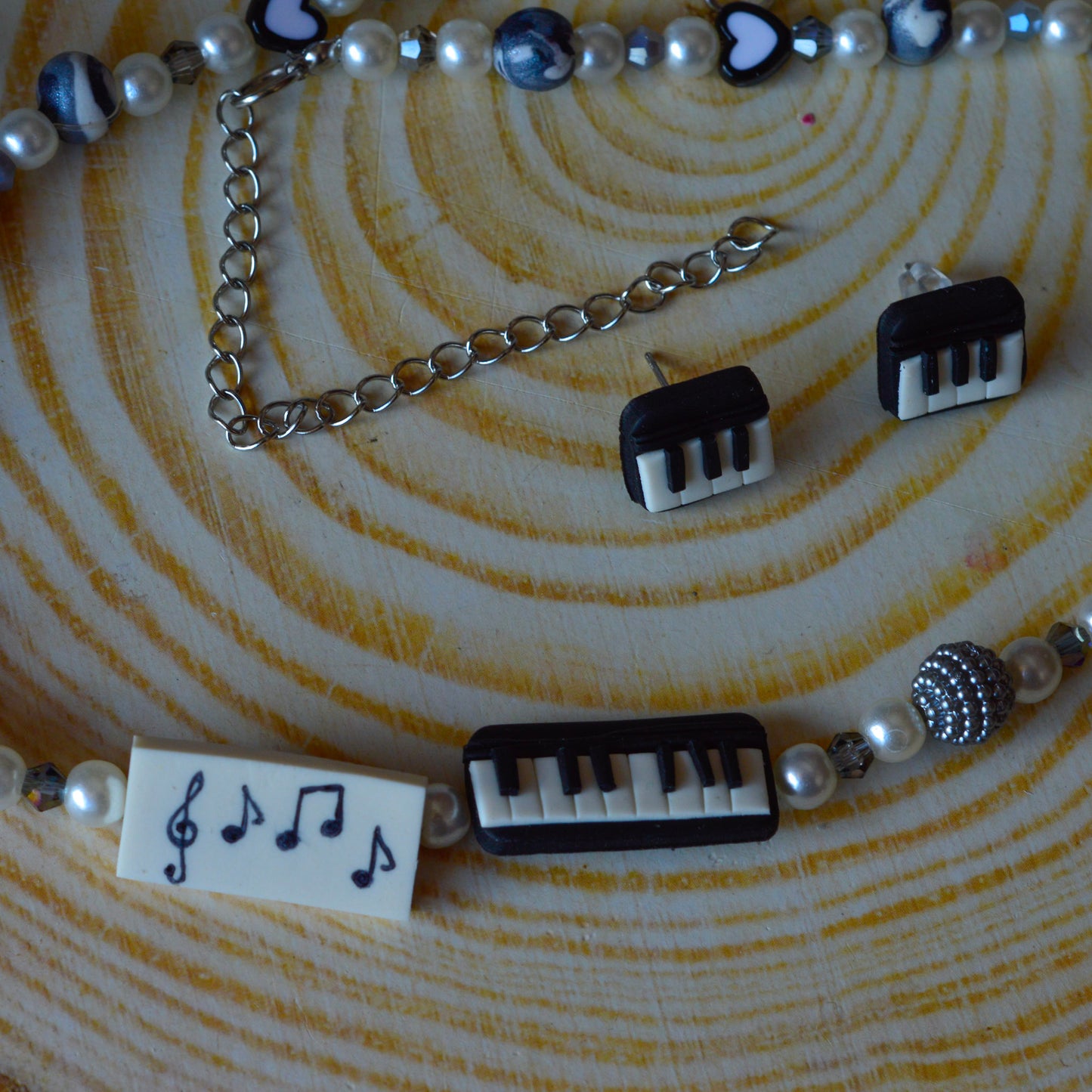 Set colier și cercei artist muzical