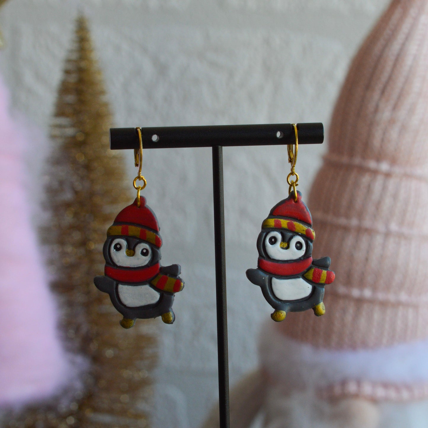 Cercei pinguin îmbrăcat