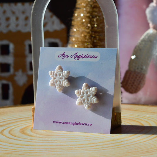 Cercei stud fulg lila pastelat perlat