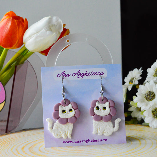 Cercei pisicuță cu floricică